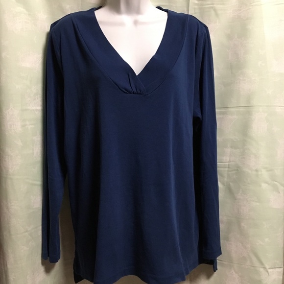 J. Jill Tops - J.Jill navy long sleeved v-neck top